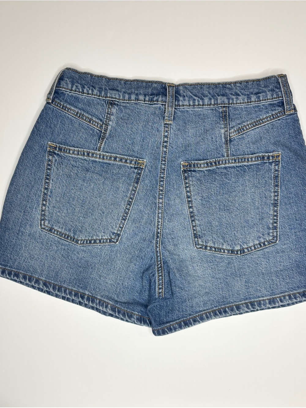 Universal Thread High-Rise Midi Denim Shorts Women's 8/29 Blue Casual Summer - Picture 4 of 5
